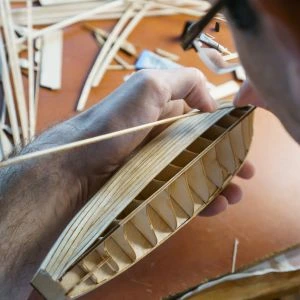 Doblar listones de madera
