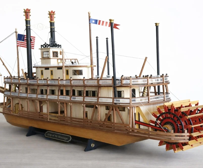 Maqueta de barco a vapor con rueda lateral modelo artesanal de modelismo naval